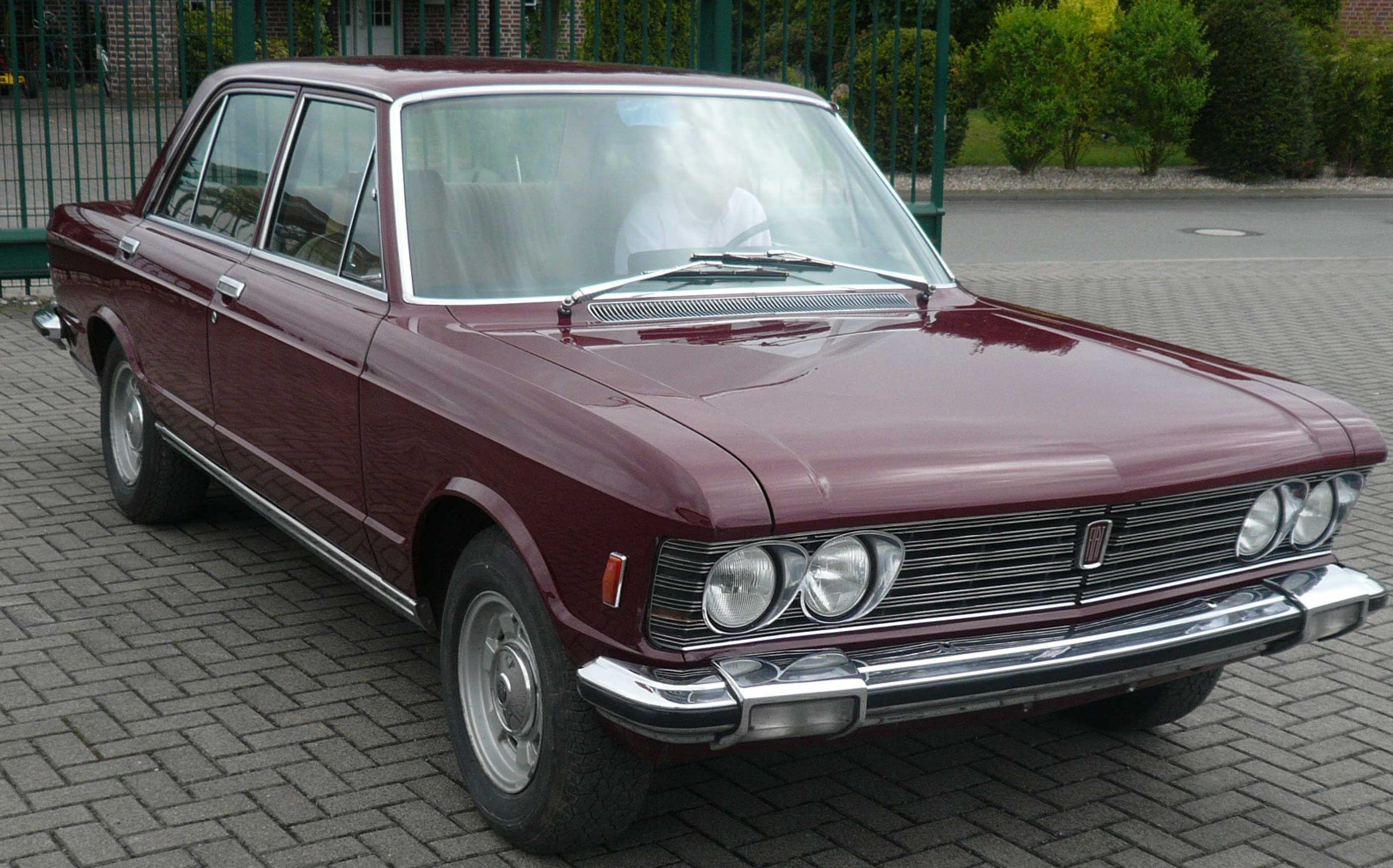 Fiat 130 Club